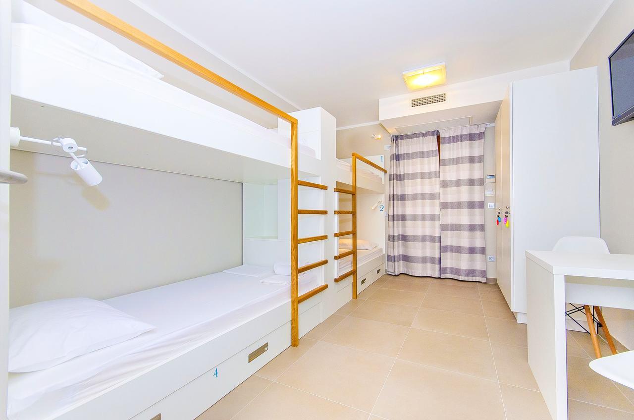 Hostel Dvor Split Dış mekan fotoğraf